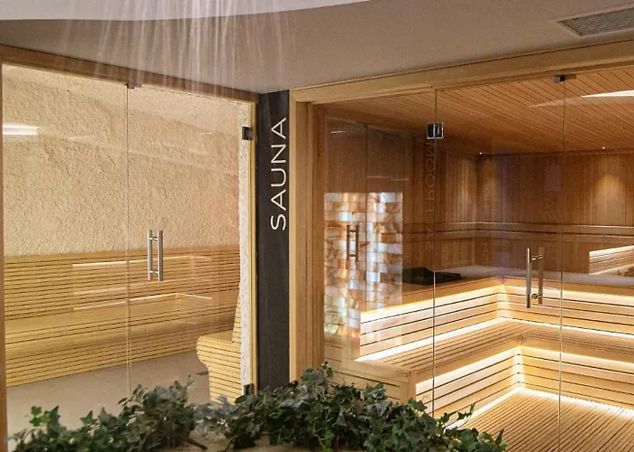 Pine Family Luxe 兹拉蒂博尔